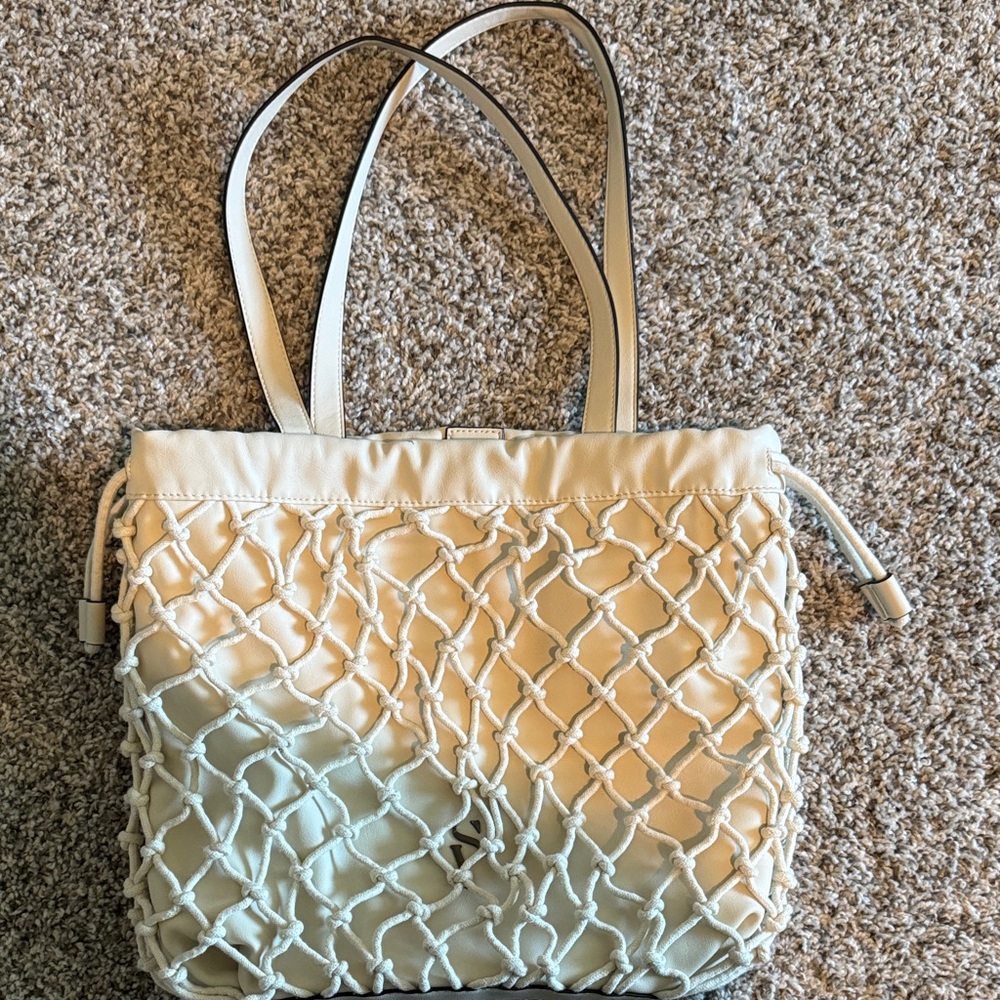 Simply Vera Vera Wang Cream Netted Tote